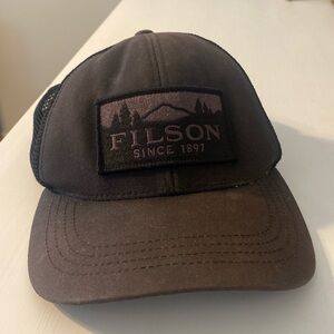 Filson Trucker Hat